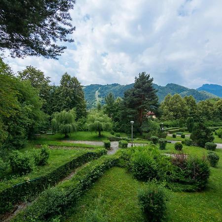 Ferienwohnung Nzoz Sanatorium Nauczyciel Znp Zg Szczawnica Exterior foto